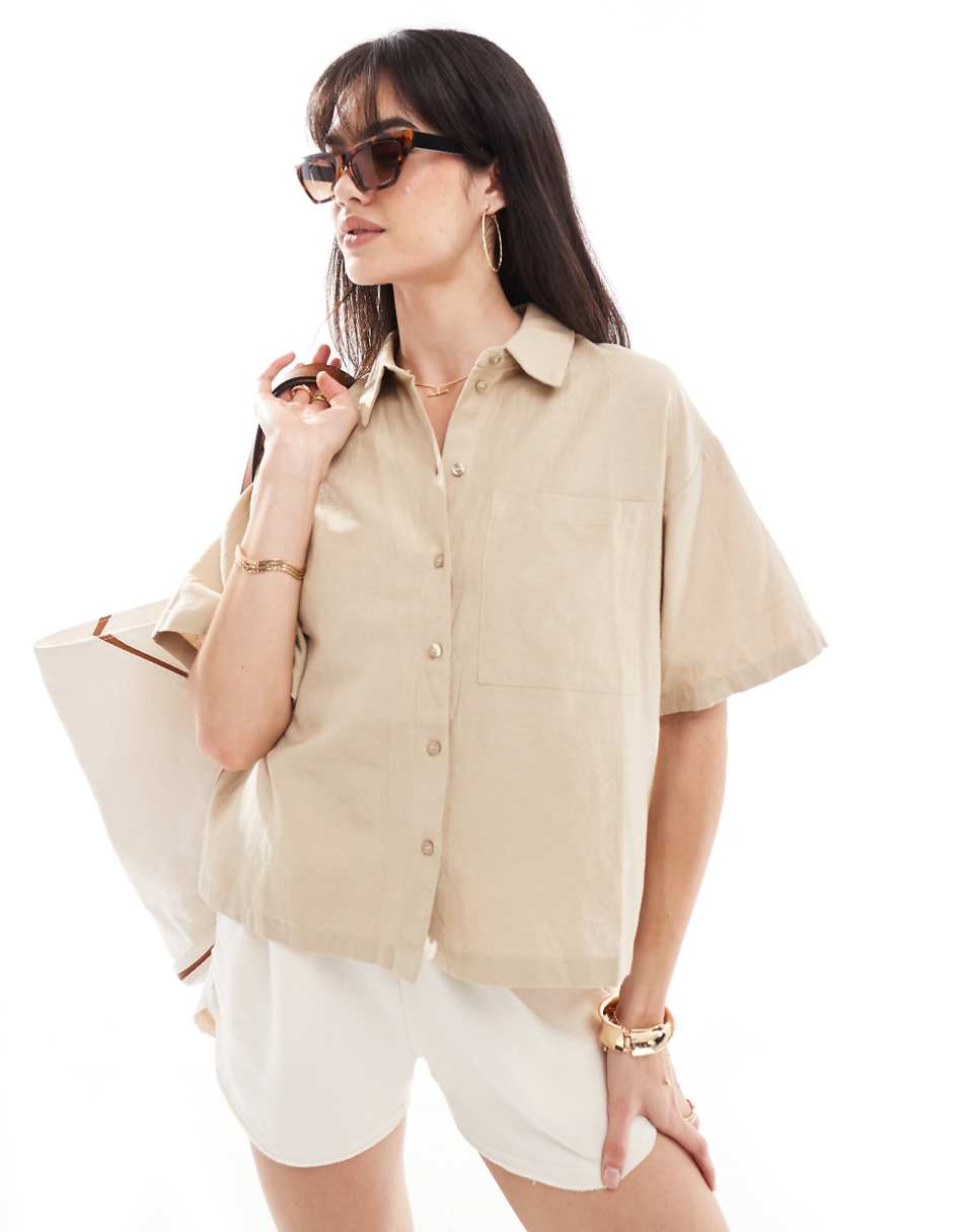 Pieces linen mix boxy shirt in beige