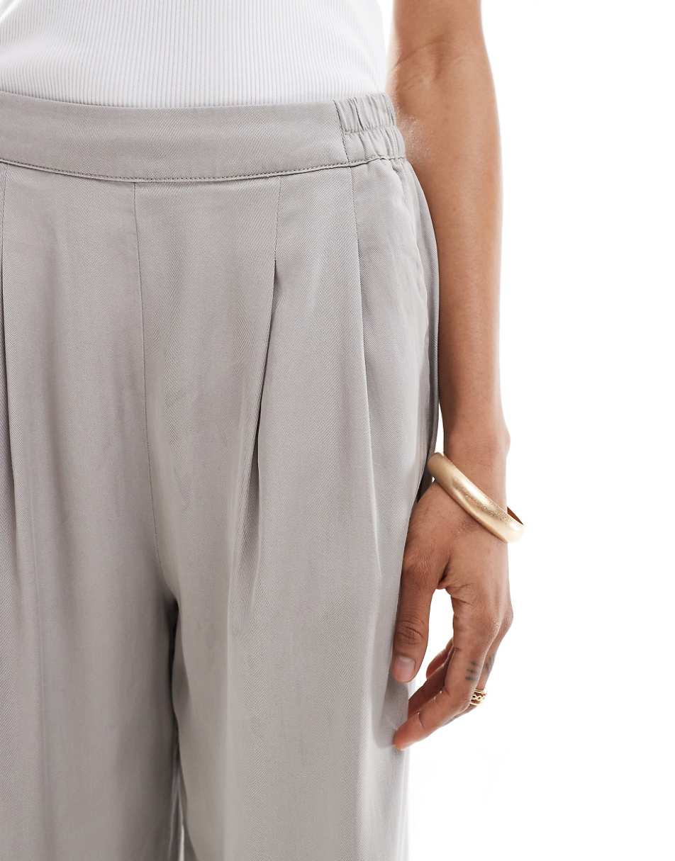 ASOS DESIGN Tall wide leg pants in gray