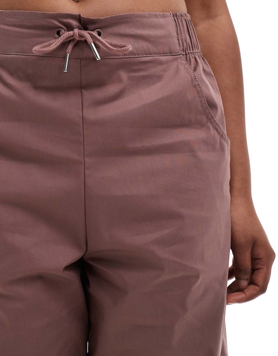 Nike essentials woven pants in purple