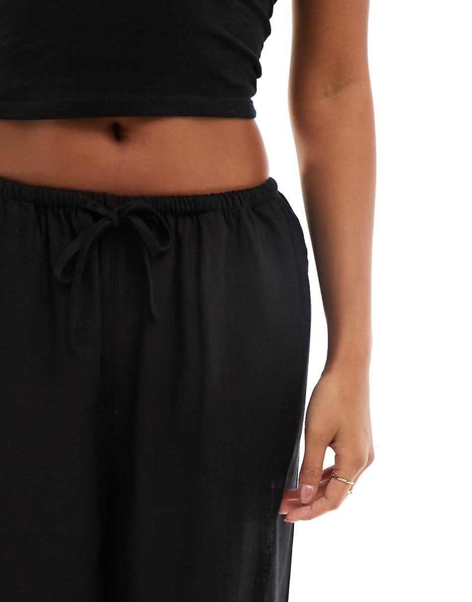 ASOS DESIGN Petite pull on culotte with linen in black