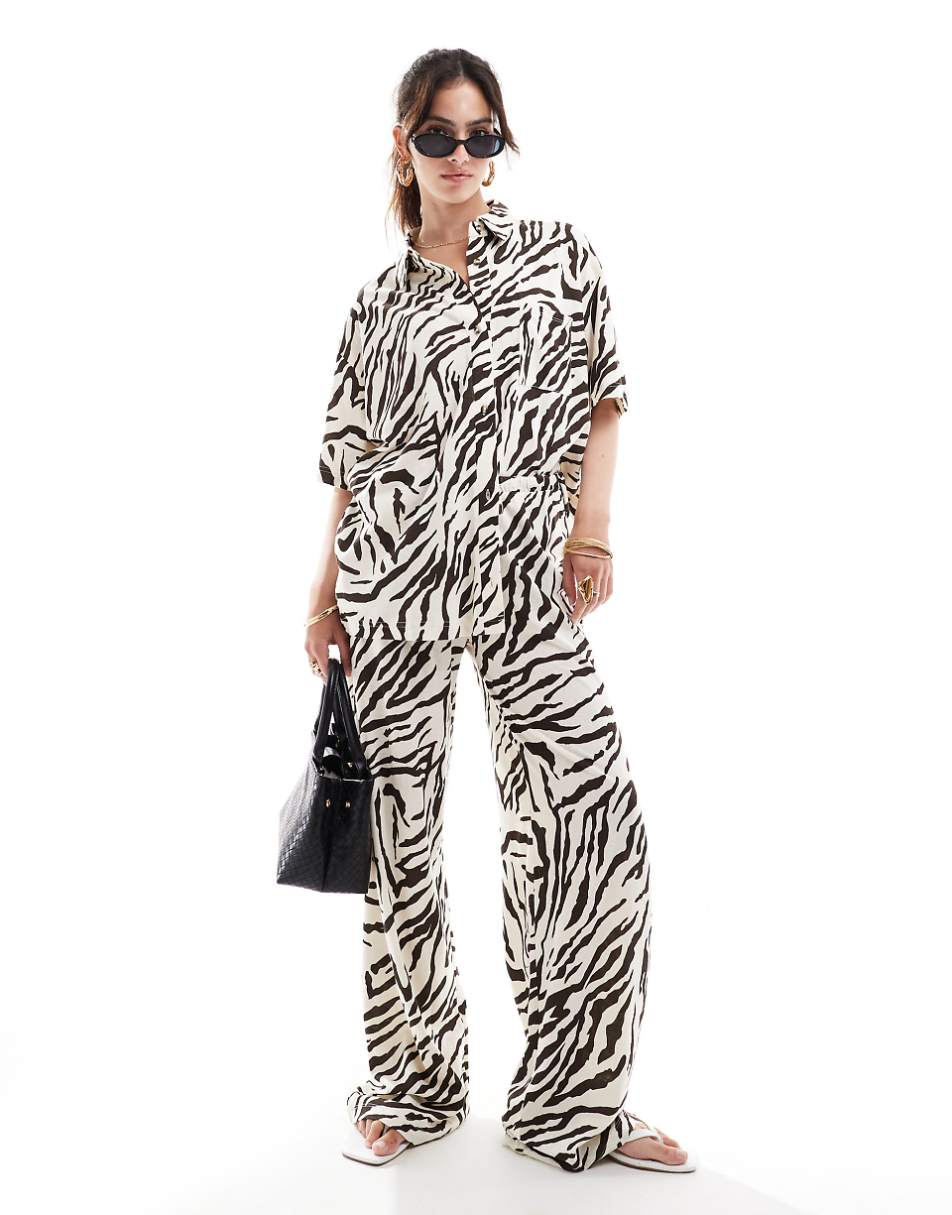 ASOS DESIGN textured linen look resort shirt in zebra print - part of a set