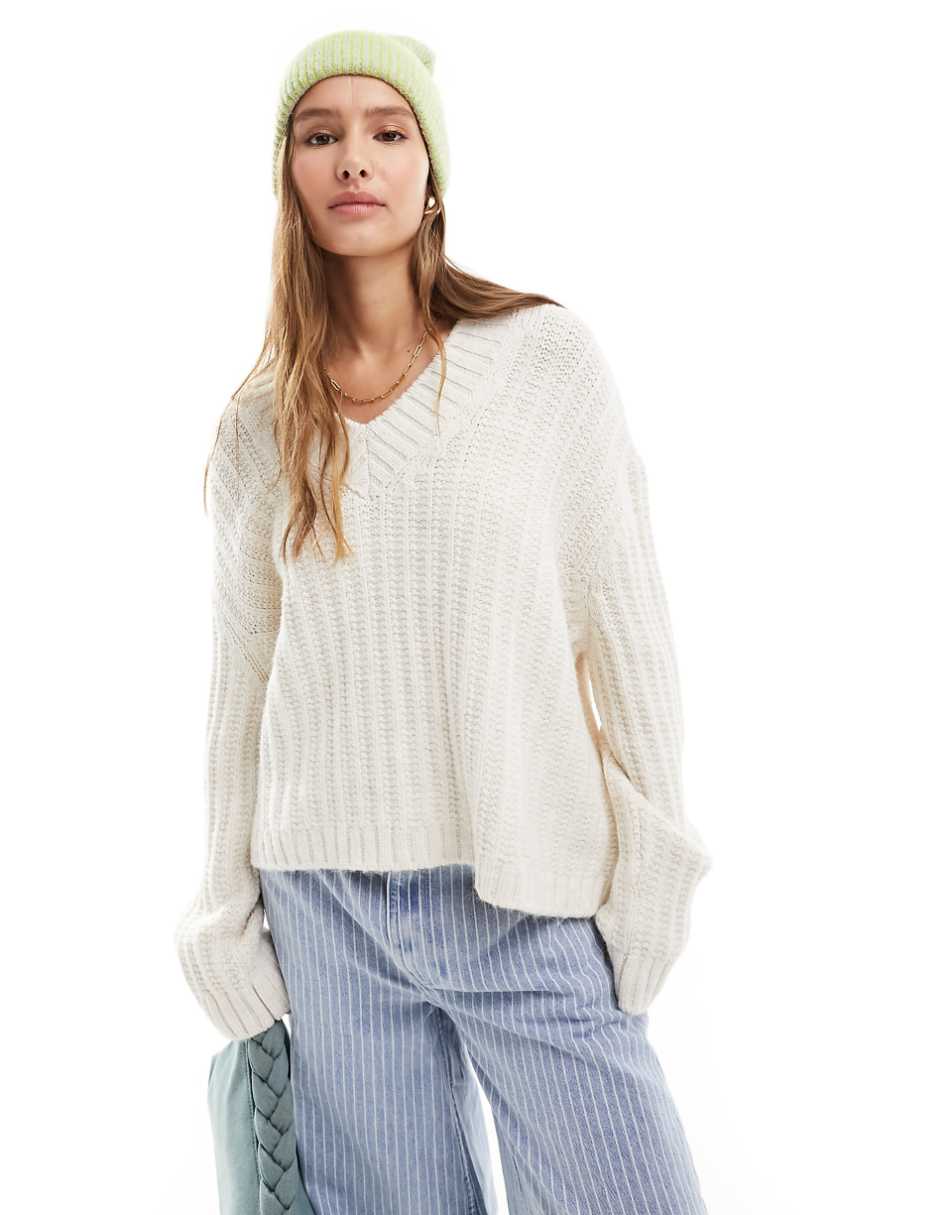 ASOS DESIGN v neck sweater in cream