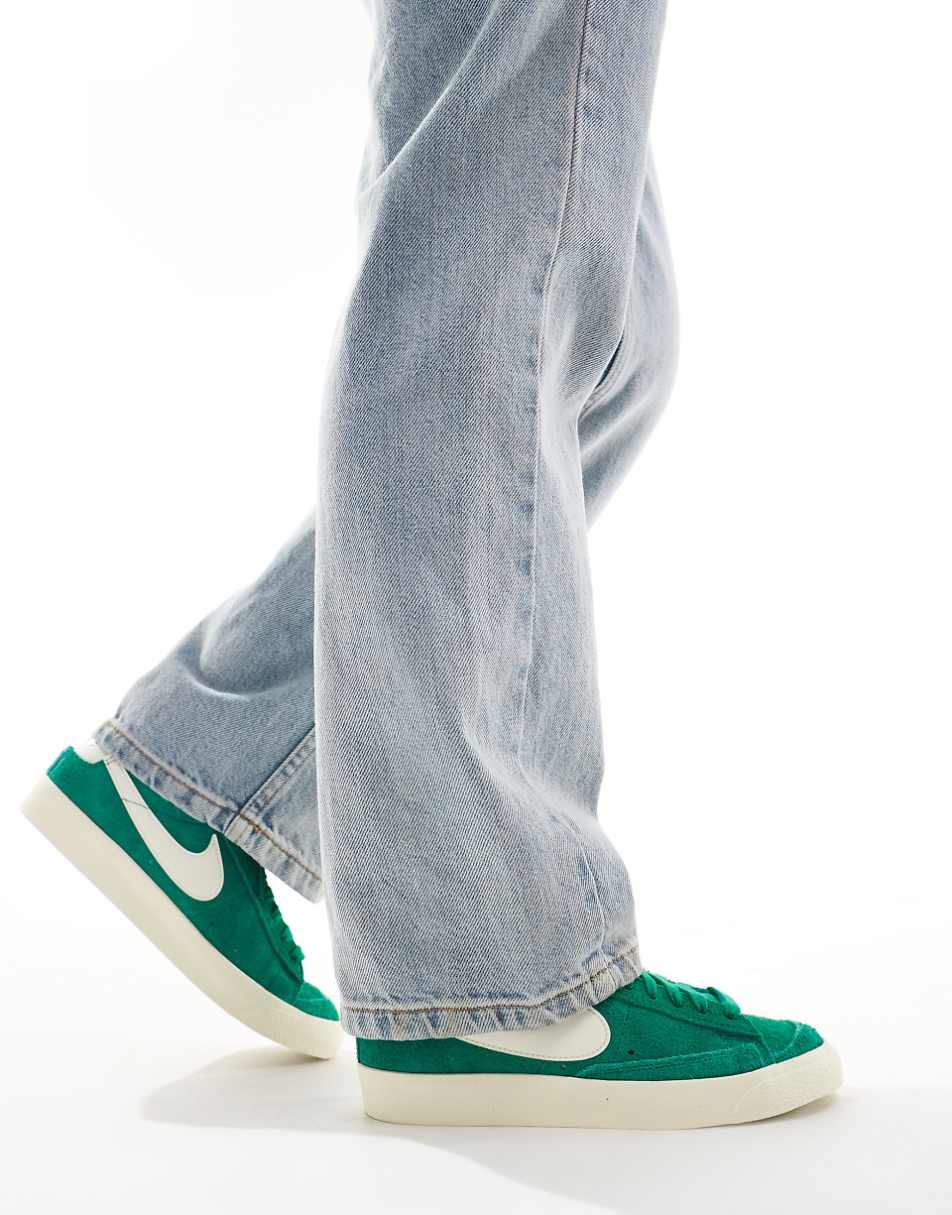 Nike Blazer Low '77 sneakers in green and white