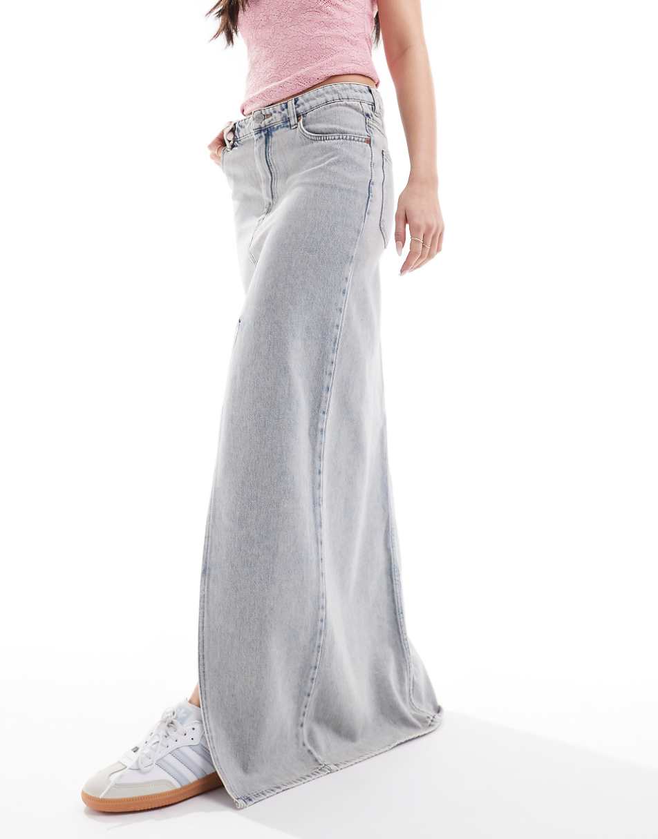 Monki midaxi denim skirt with front slit in beige wash