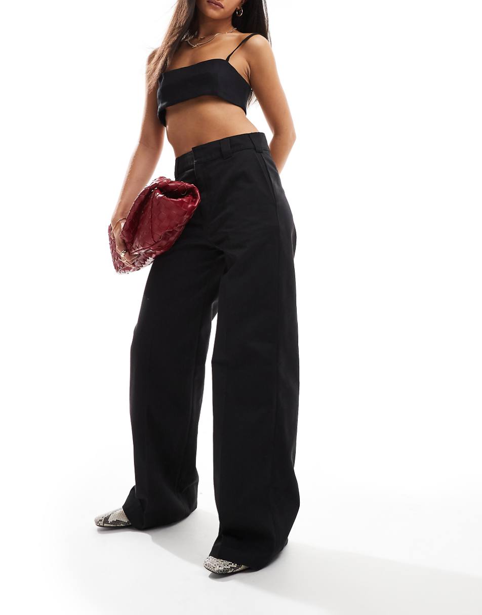 Dickies wide leg pants in black