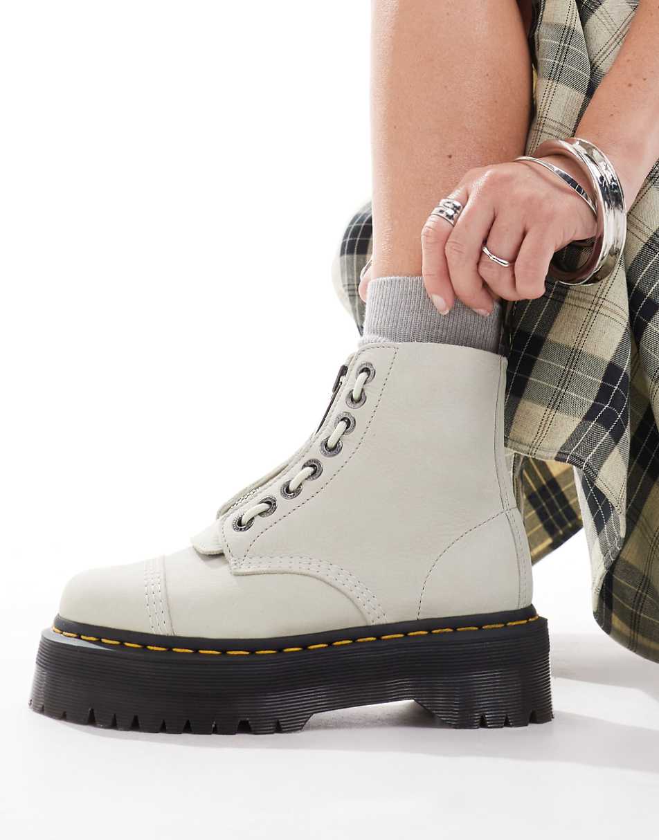 Dr Martens Sinclair boots in cool gray nubuck