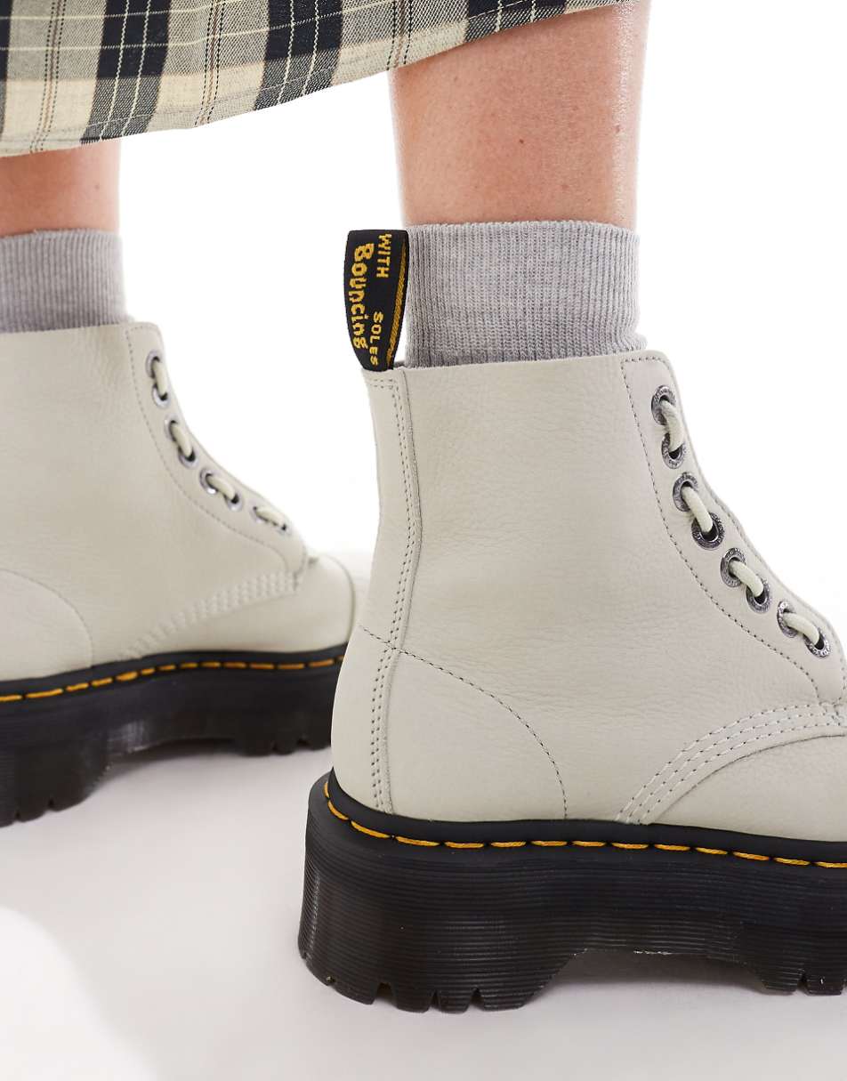Dr Martens Sinclair boots in cool gray nubuck