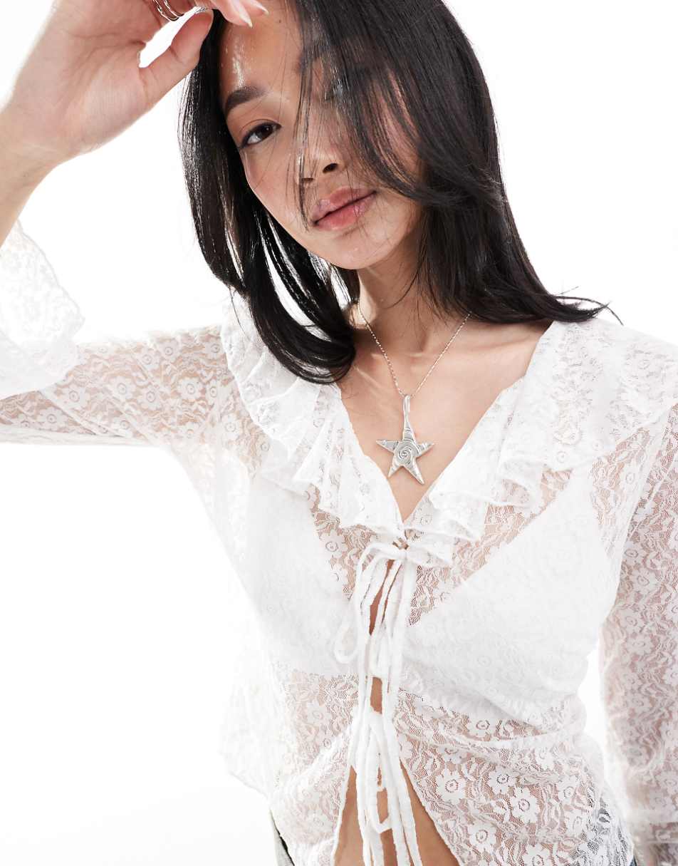 Daisy Street frill front vintage lace blouse in ivory