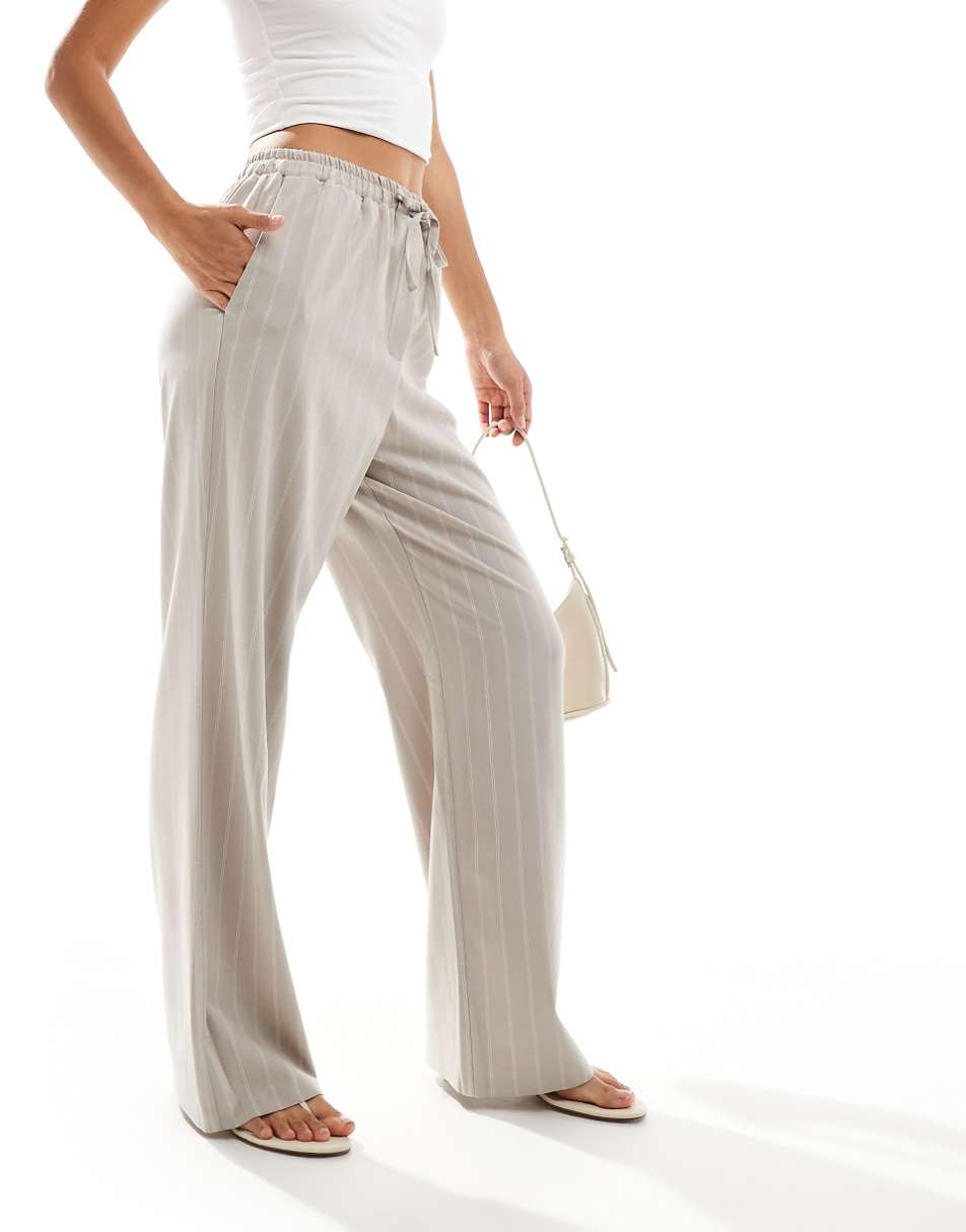 ASOS DESIGN tailored pull on pants in taupe stripe