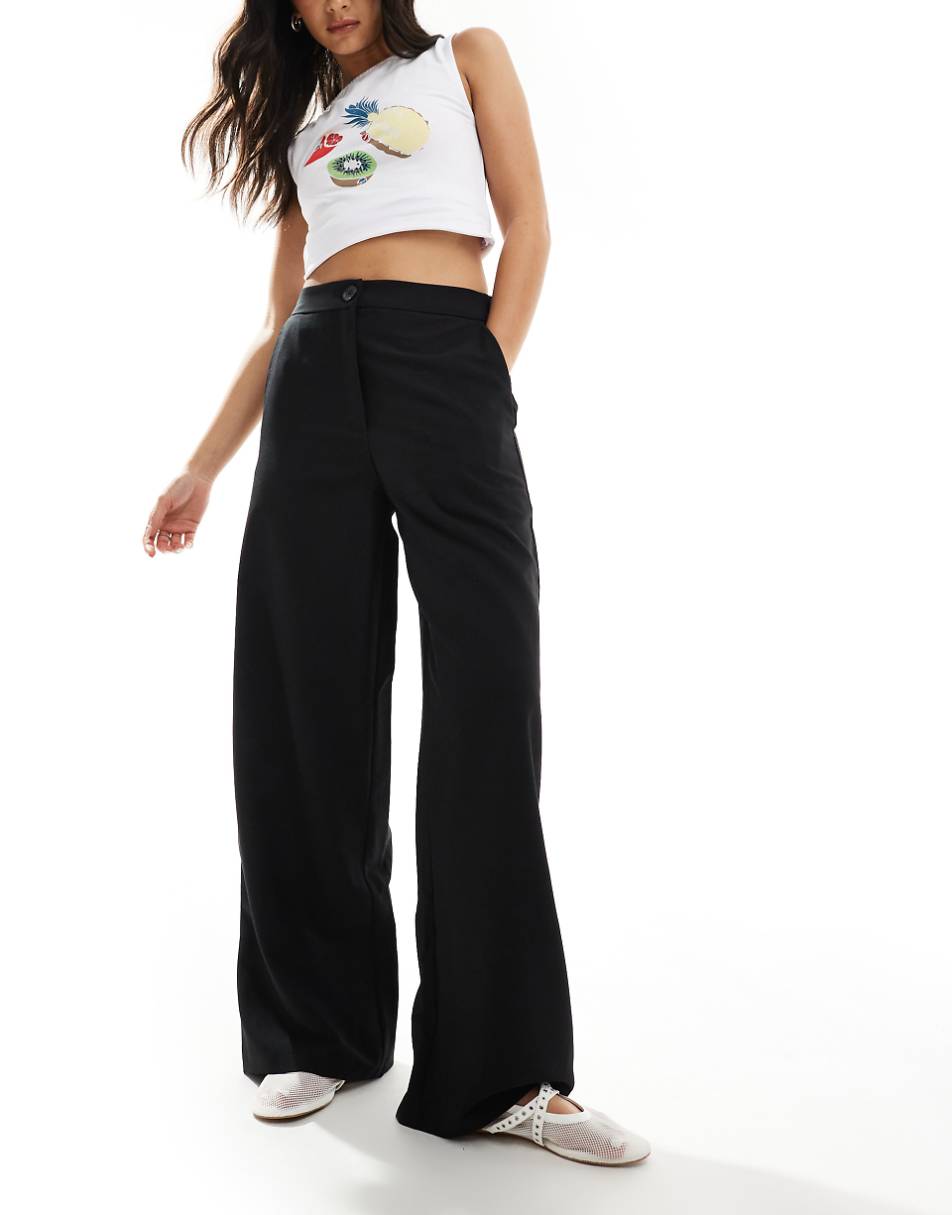 ASOS DESIGN wide leg tailored dad pants in black