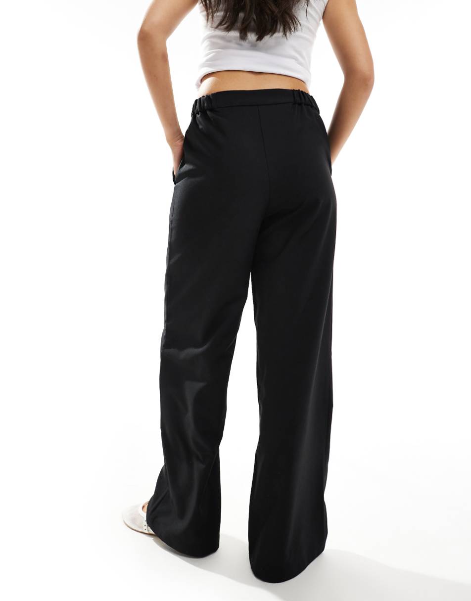 ASOS DESIGN wide leg tailored dad pants in black