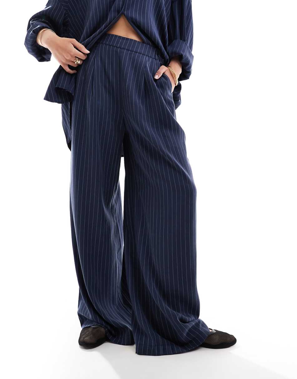 ASOS DESIGN wide leg pull on pants in navy stripe