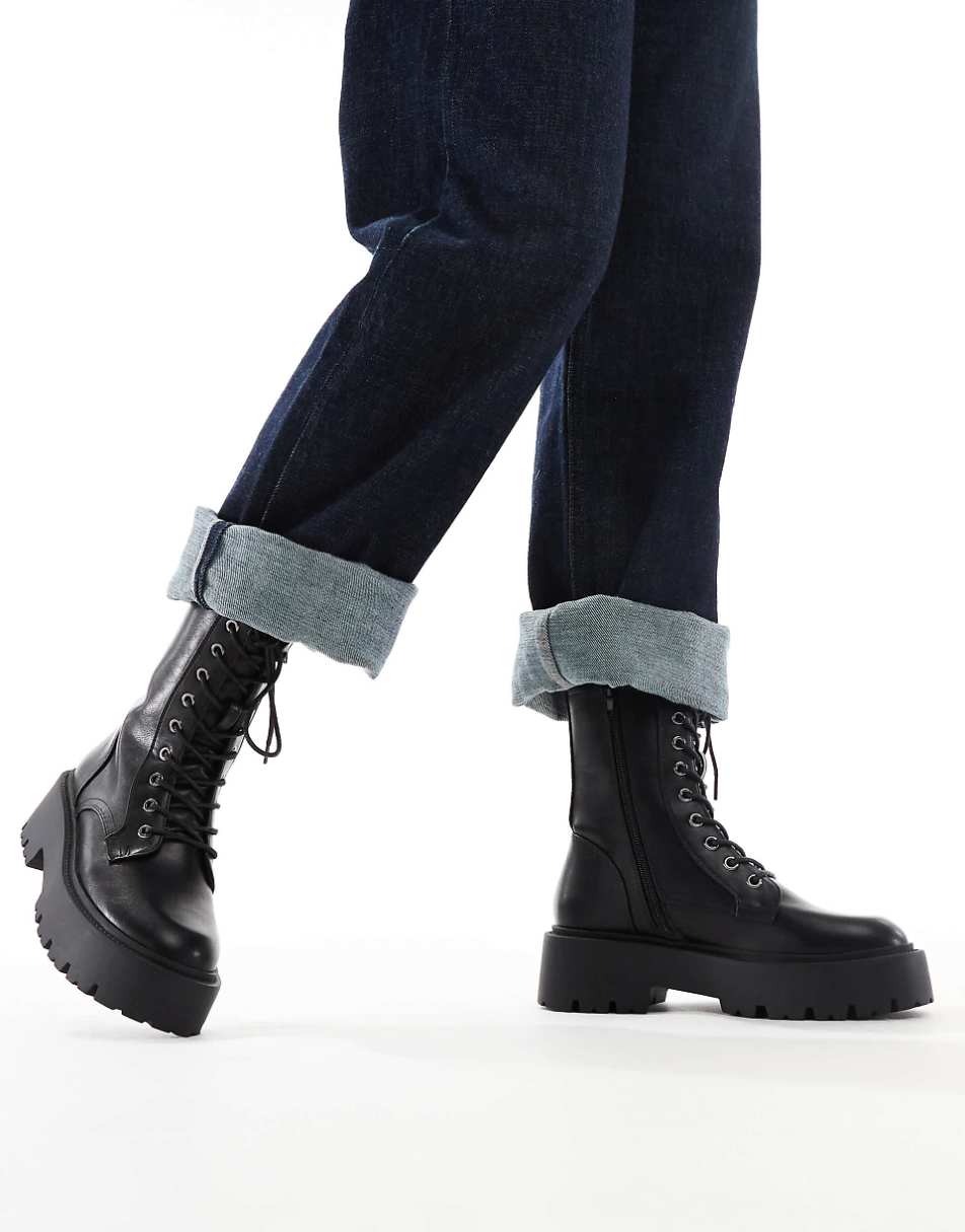 ASOS DESIGN Wide Fit Adventure chunky lace up boots in black
