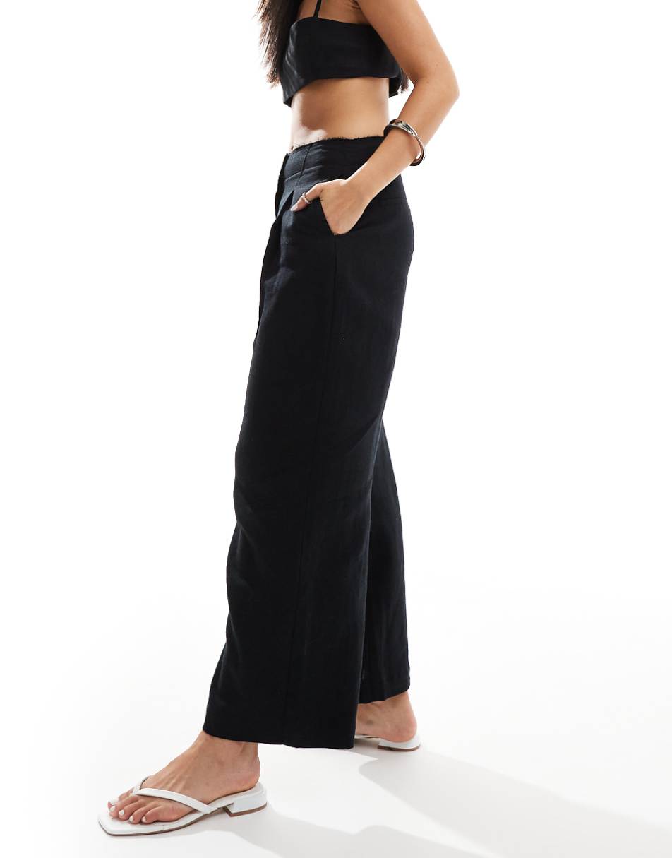ASOS DESIGN raw edge barrel leg tailored pants with linen in black