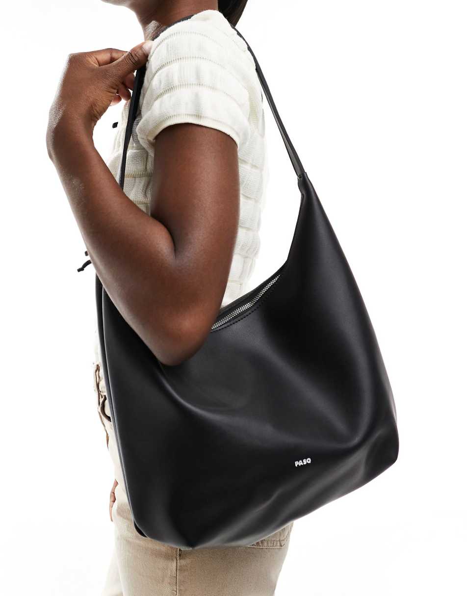 PASQ large slouchy shoulder bag in black