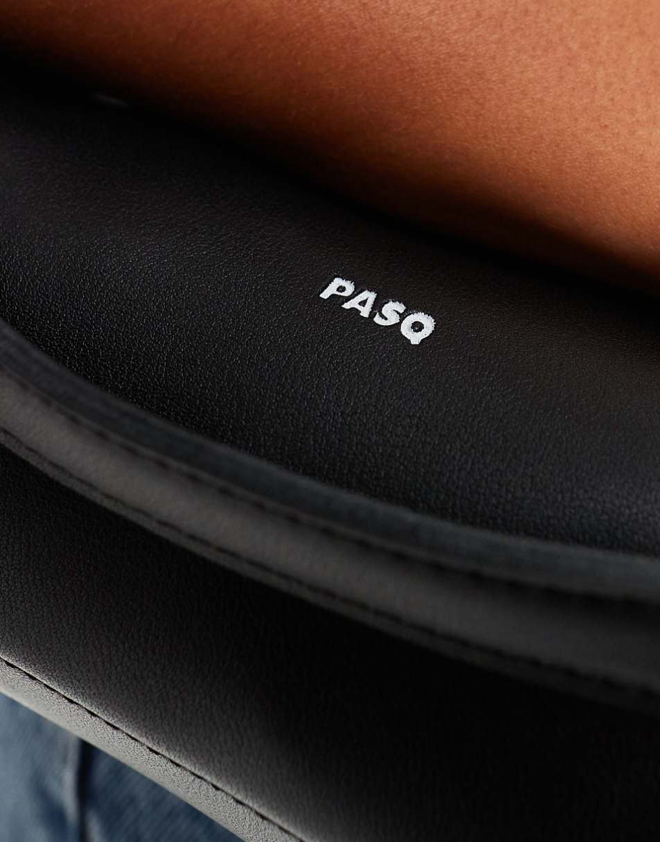 PASQ baguette shoulder bag with detachable crossbody strap in black