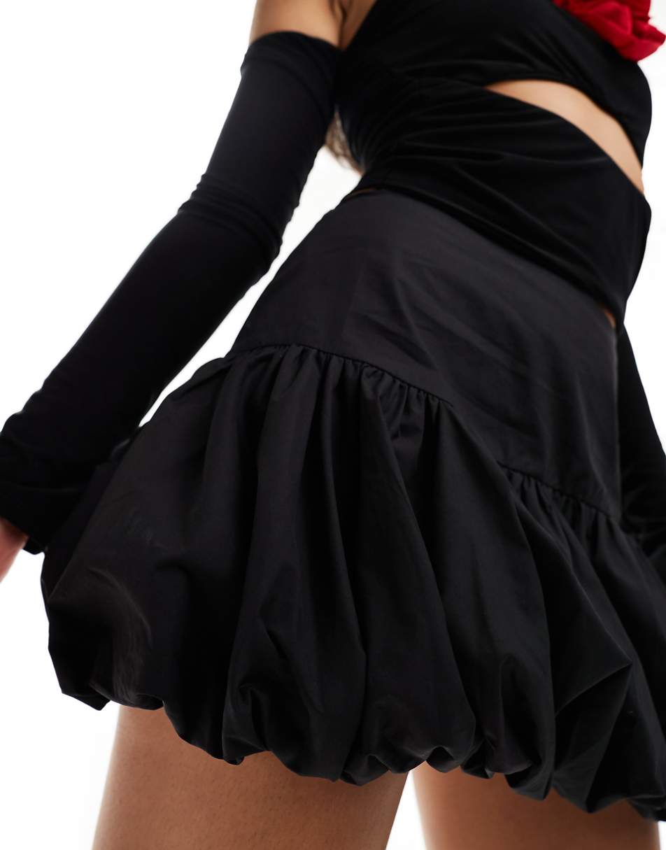 Kaiia bubble hem mini skirt in black