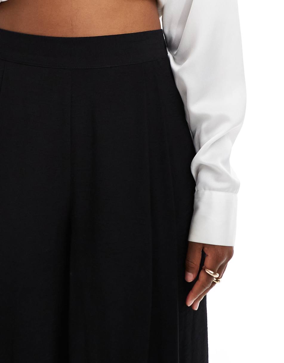 Nobody's Child Zeena pants in black