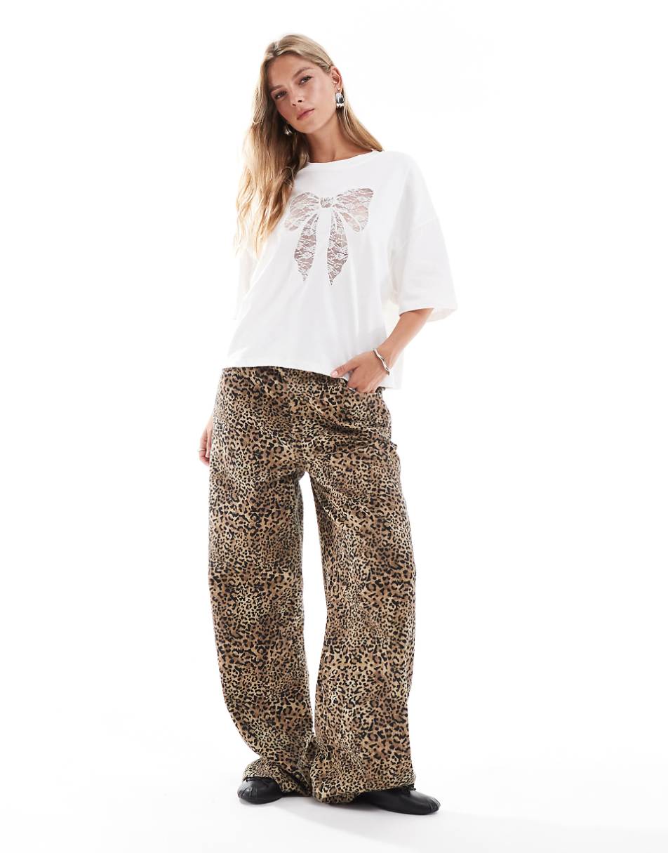 Bershka lace bow oversized t-shirt in white