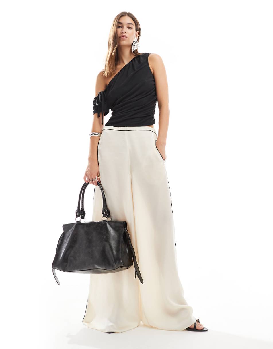 Lioness satin contrast pipping wide leg pants in ivory