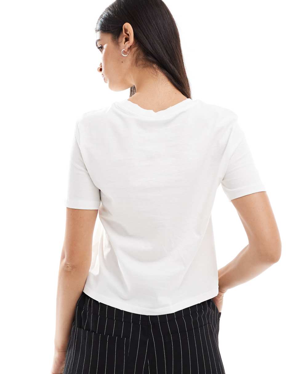 Bershka baby tee with London Disco print