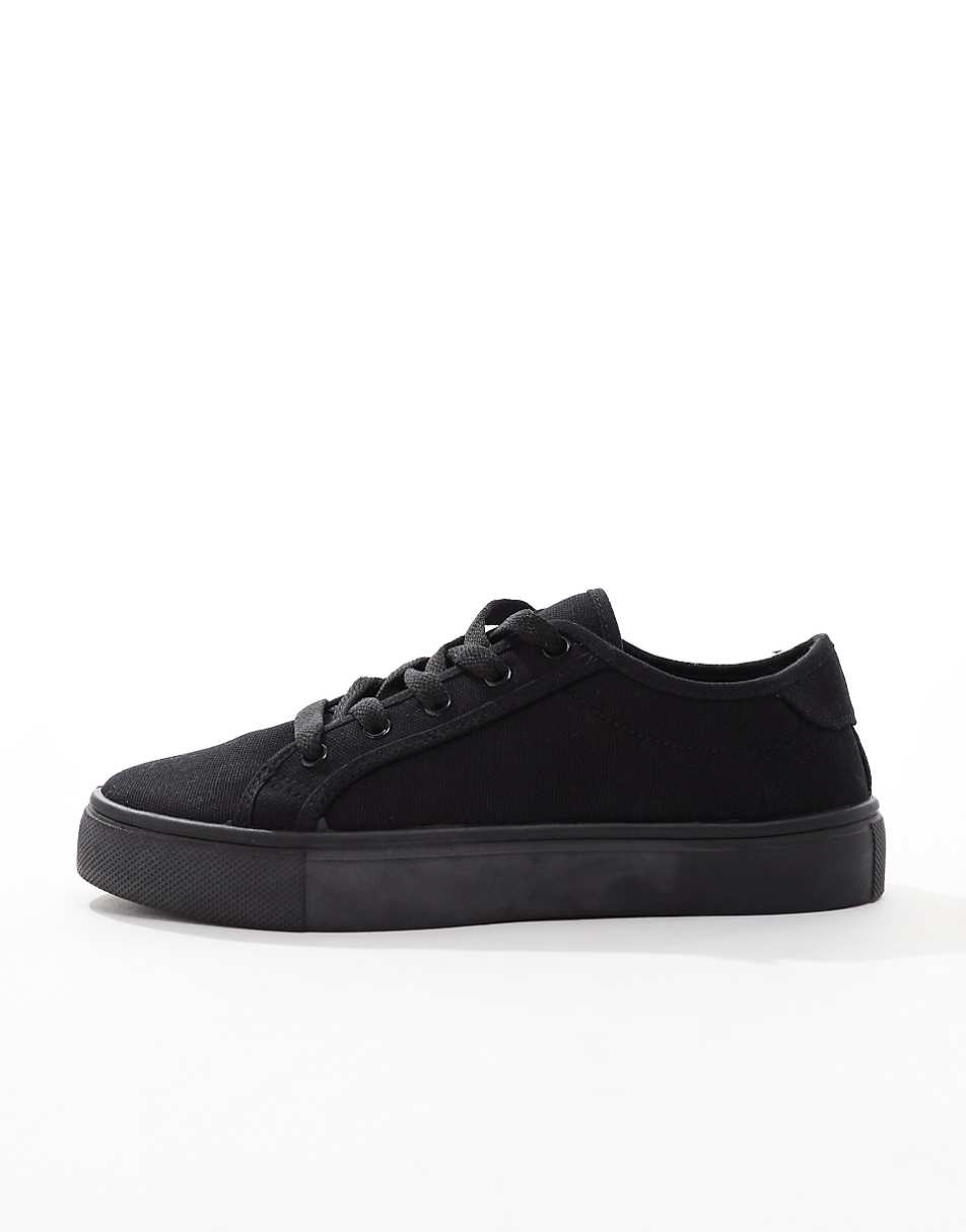 ASOS DESIGN Dizzy lace up sneakers in black drench