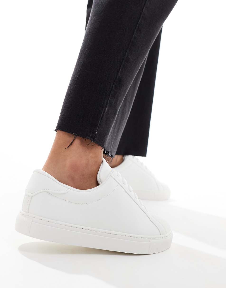 ASOS DESIGN Drama sneakers in white