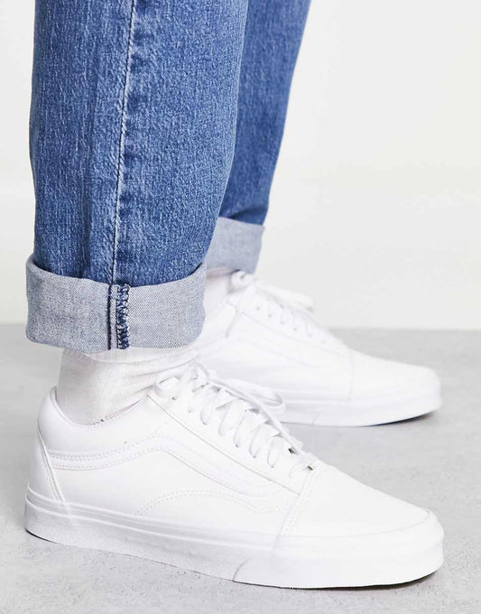 Vans Old Skool sneakers in triple white