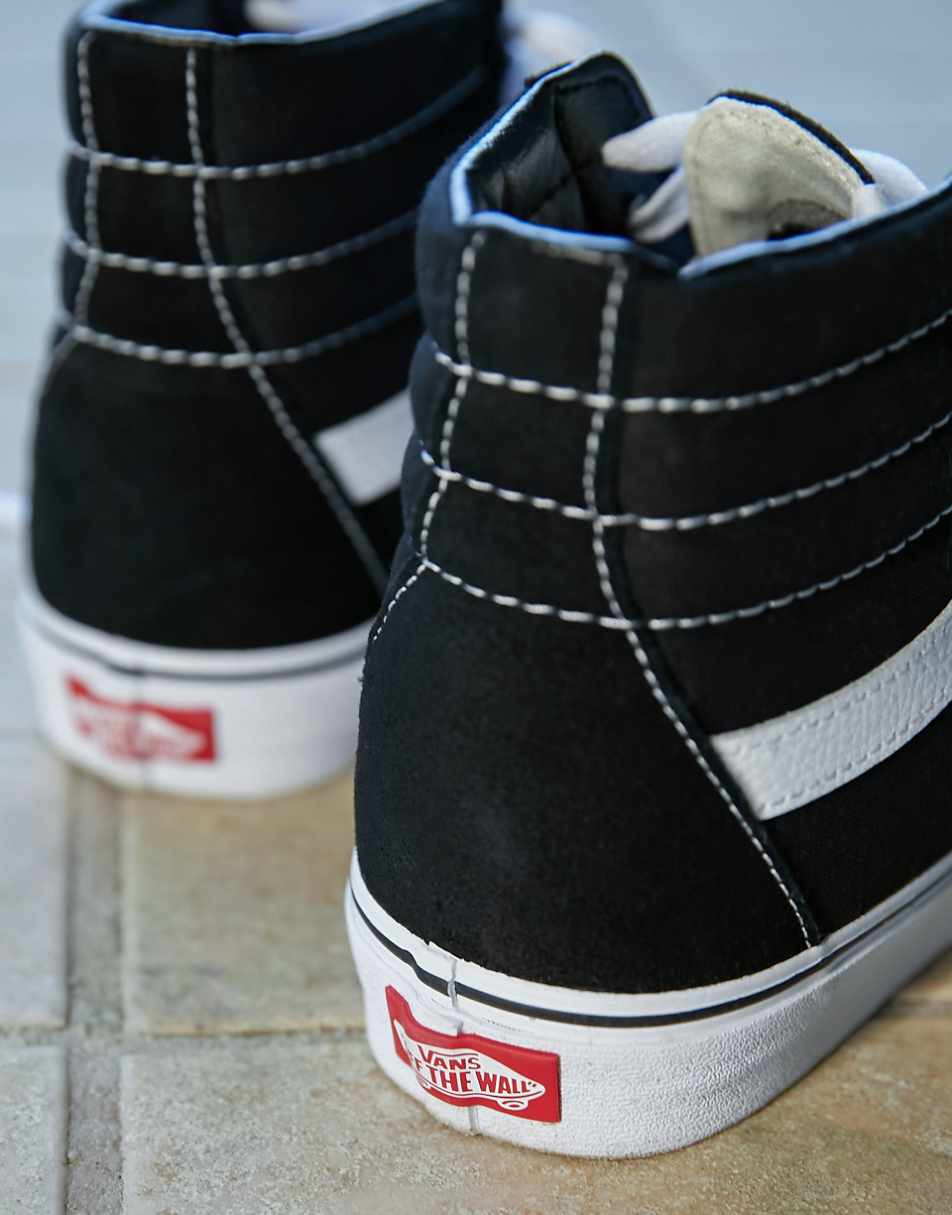 Vans SK8-Hi sneakers in black