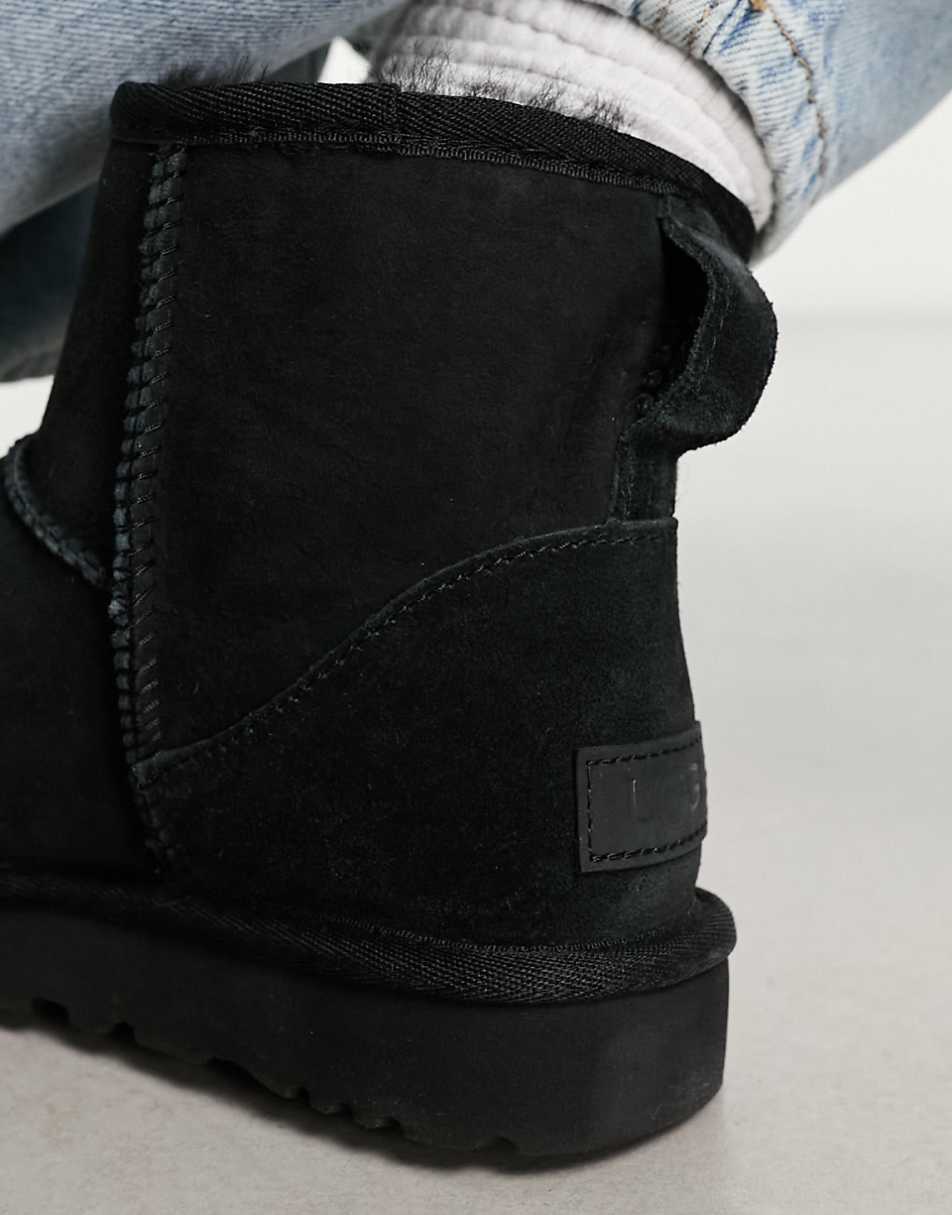 UGG Classic Mini II boots in black