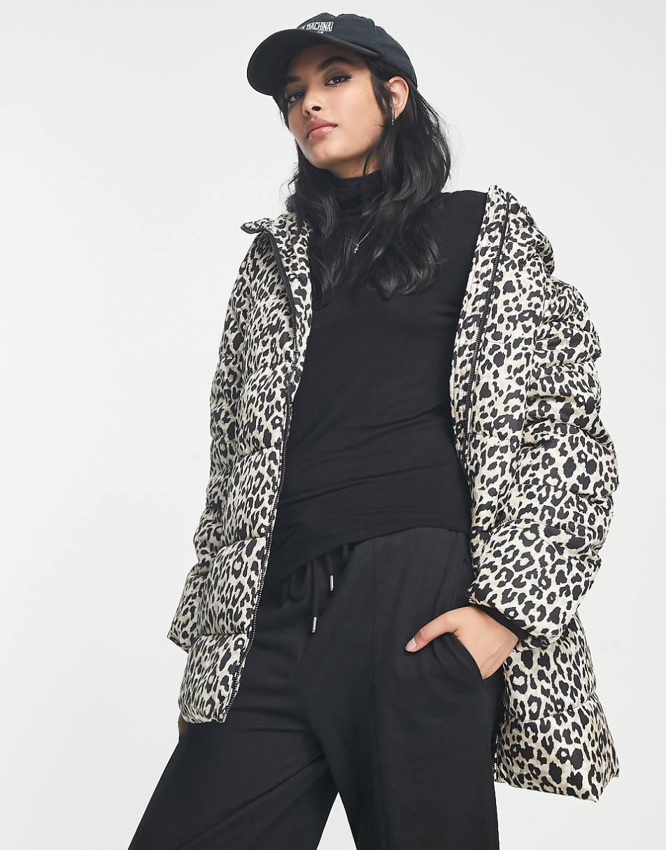 Vila padded coat with hood in leopard print