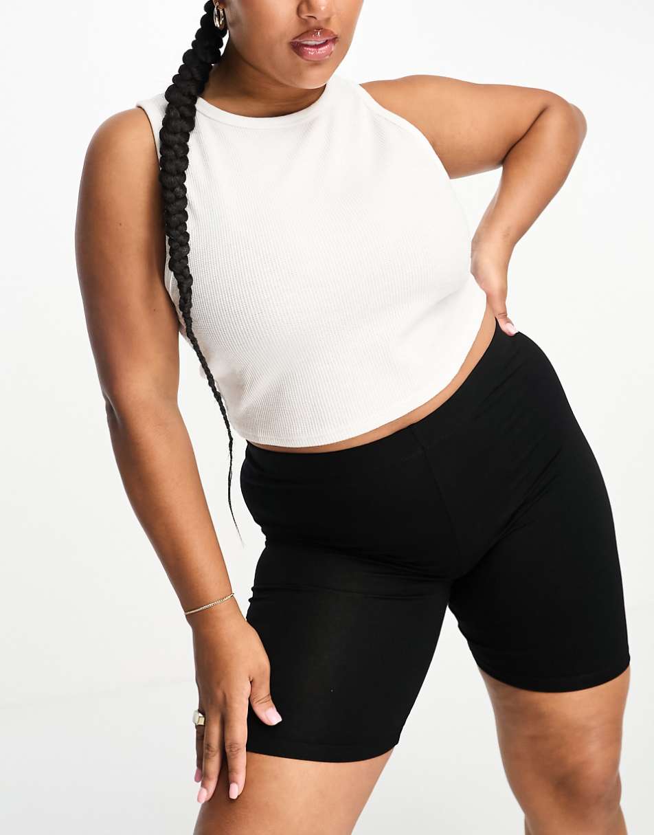 ASOS DESIGN Curve 2 pack basic legging shorts in black