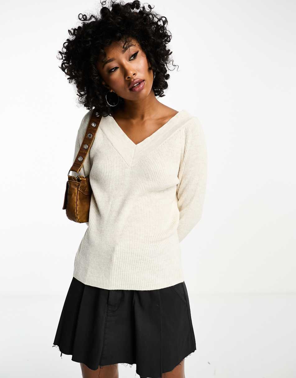 Only v neck ribbed sweater in cream