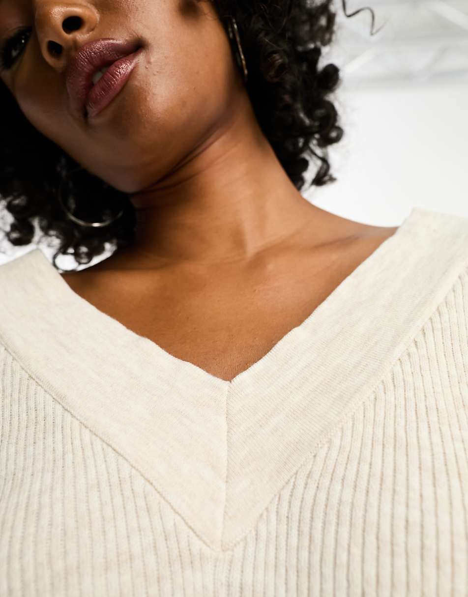 Only v neck ribbed sweater in cream