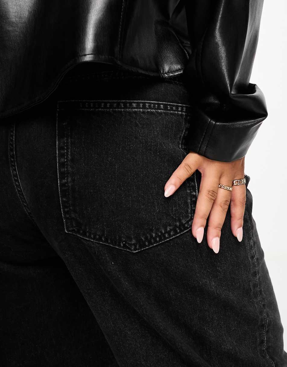 ASOS DESIGN Curve wide leg dad jeans in washed black