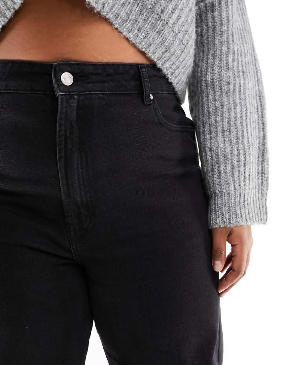 ASOS DESIGN Curve cropped easy straight jeans in black