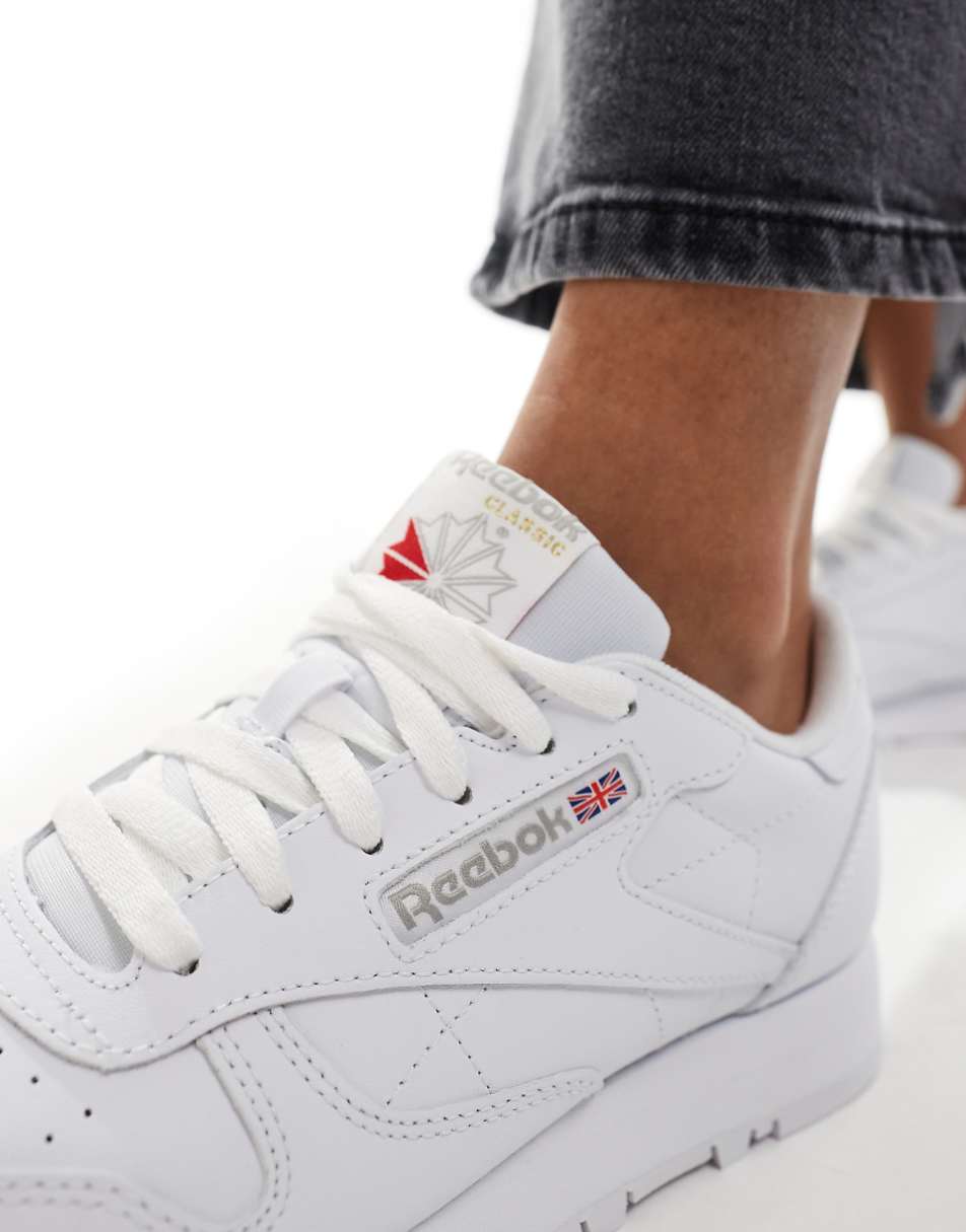 Reebok Classic Leather sneakers in white