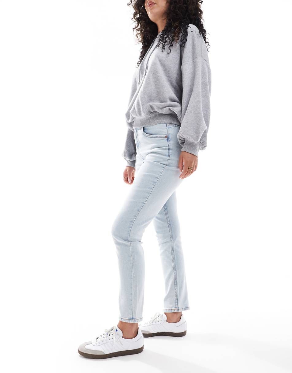 ASOS DESIGN Hourglass slim fit comfort mom jeans in light blue