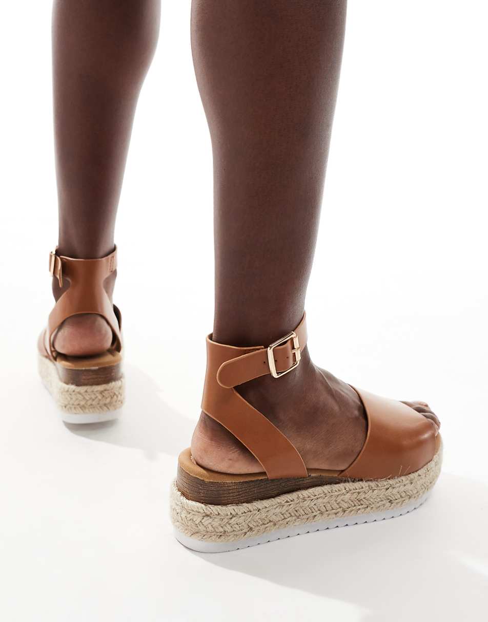 Truffle Collection flatform espadrilles in tan