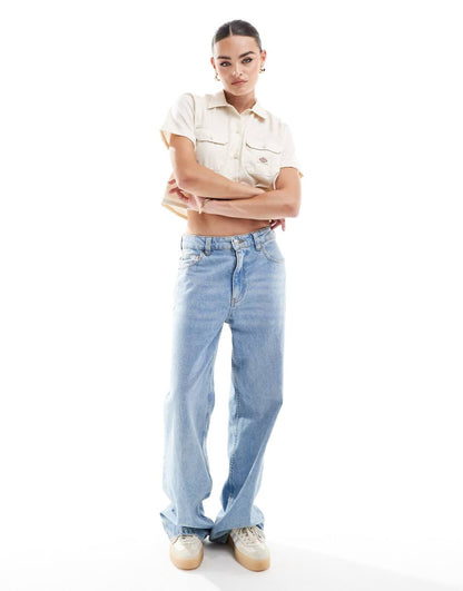 Dickies short sleeve cropped work shirt in beige
