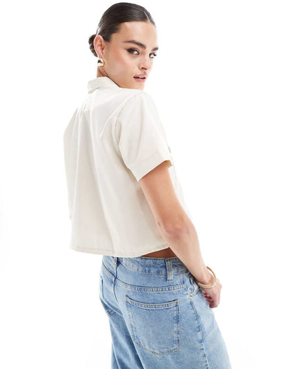 Dickies short sleeve cropped work shirt in beige