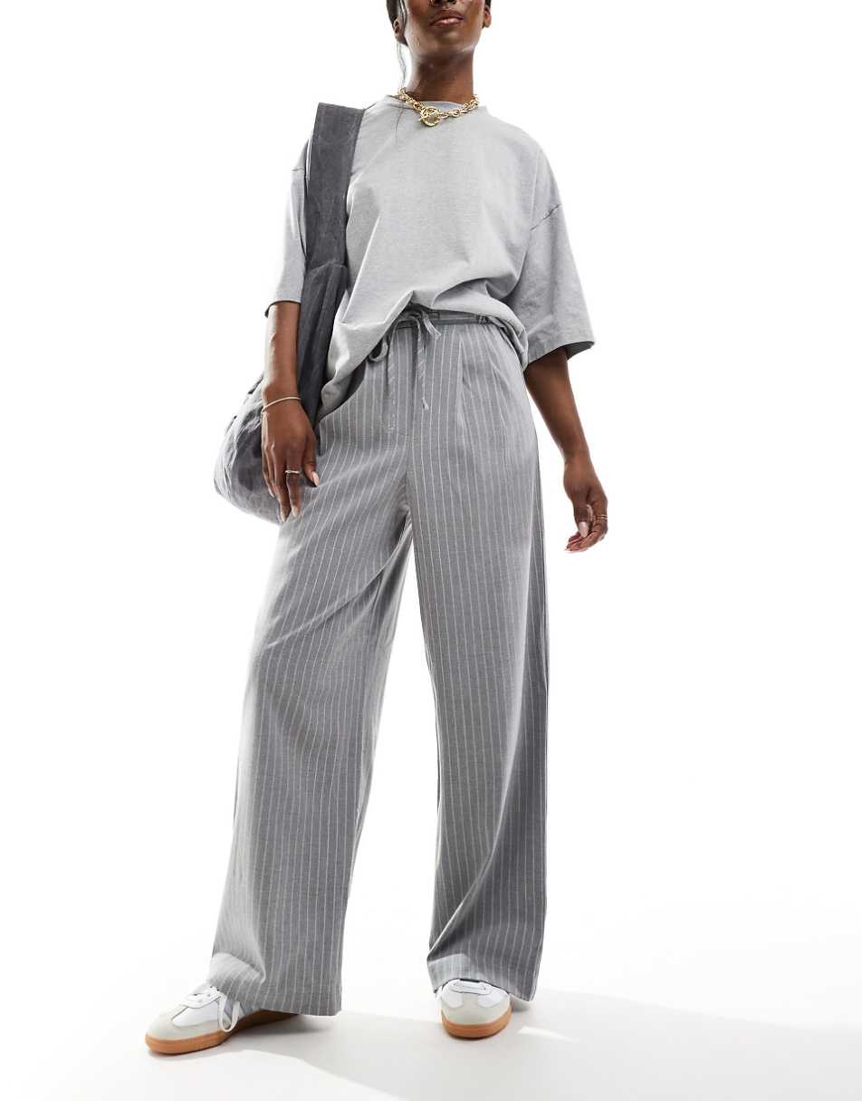 ASOS DESIGN tailored pull on pants in gray pinstripe
