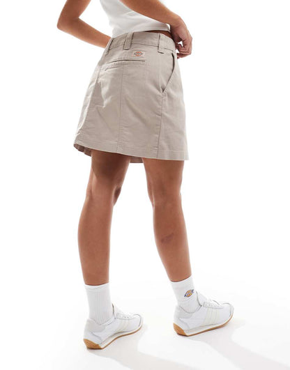 Dickies Meriden mini skirt in beige