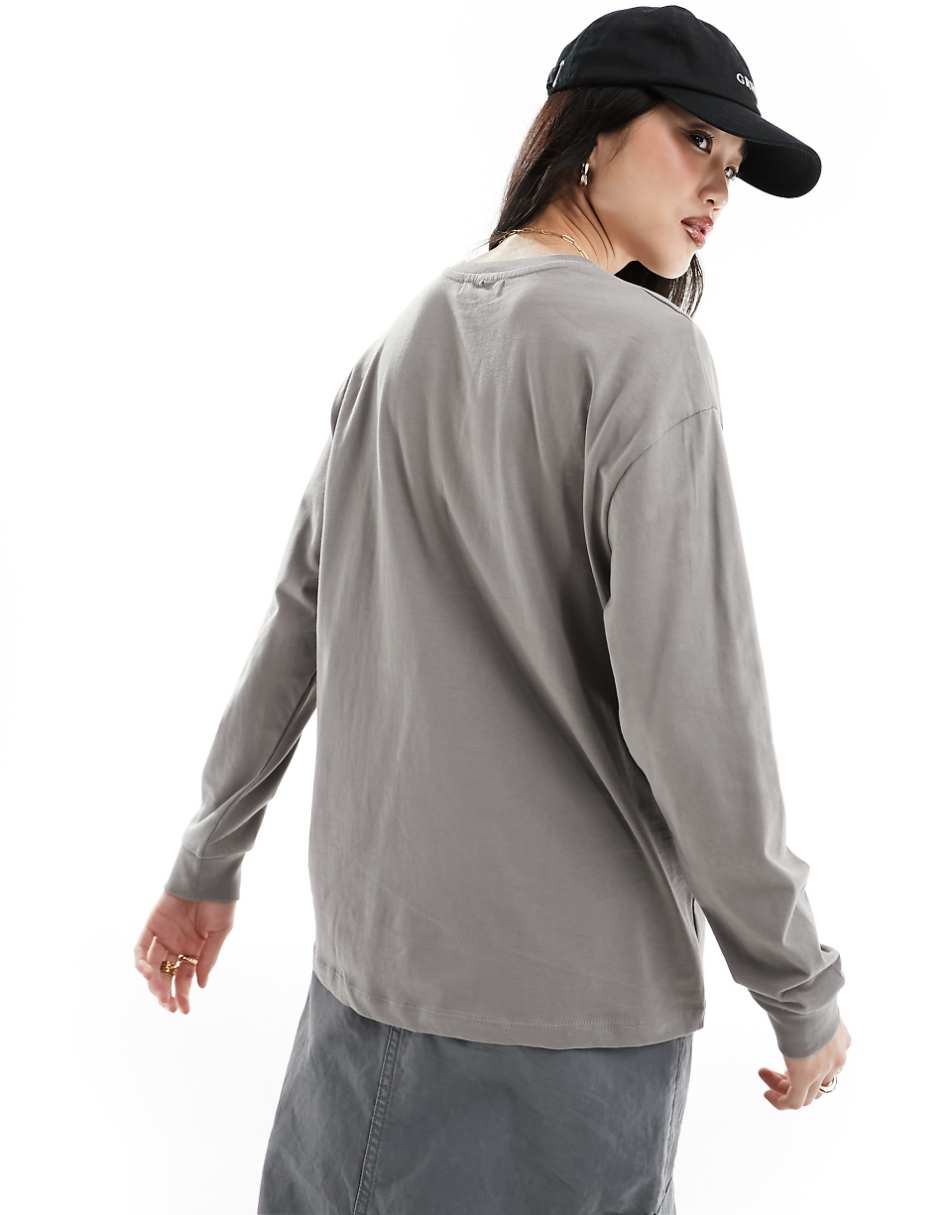 Pull&Bear oversized long sleeved t-shirt in pale gray