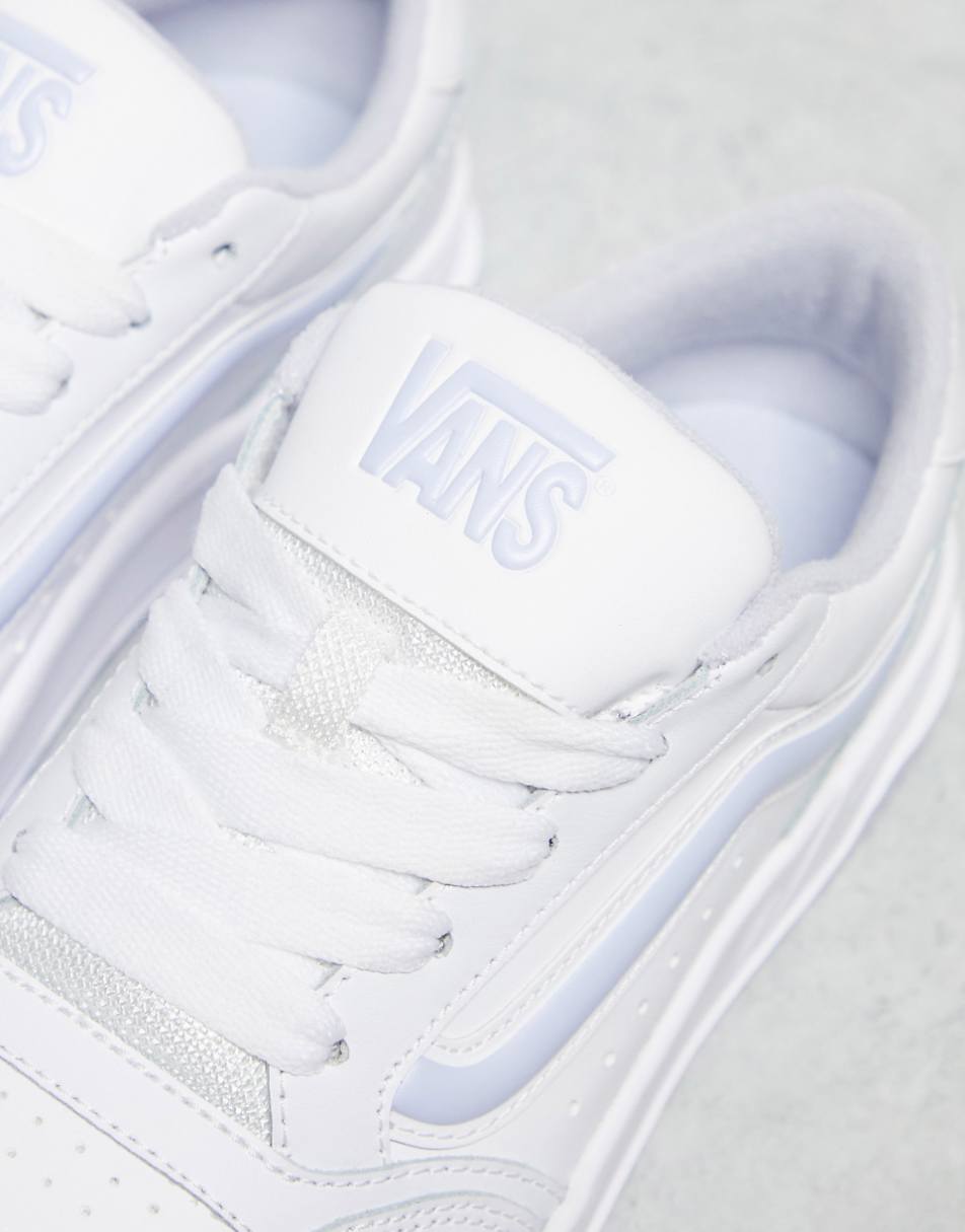 Vans Hylane sneakers with in white and blue