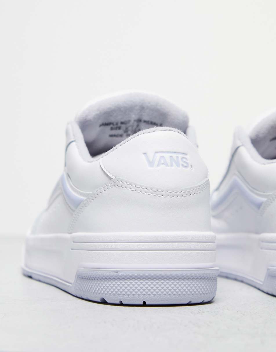 Vans Hylane sneakers with in white and blue