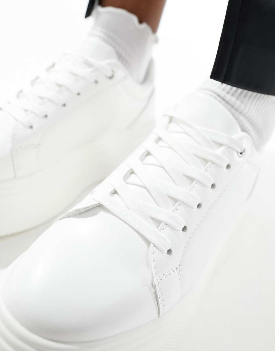 ASOS DESIGN Dream chunky sneakers in white