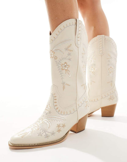 Glamorous Wide Fit embroidered western boots in cream