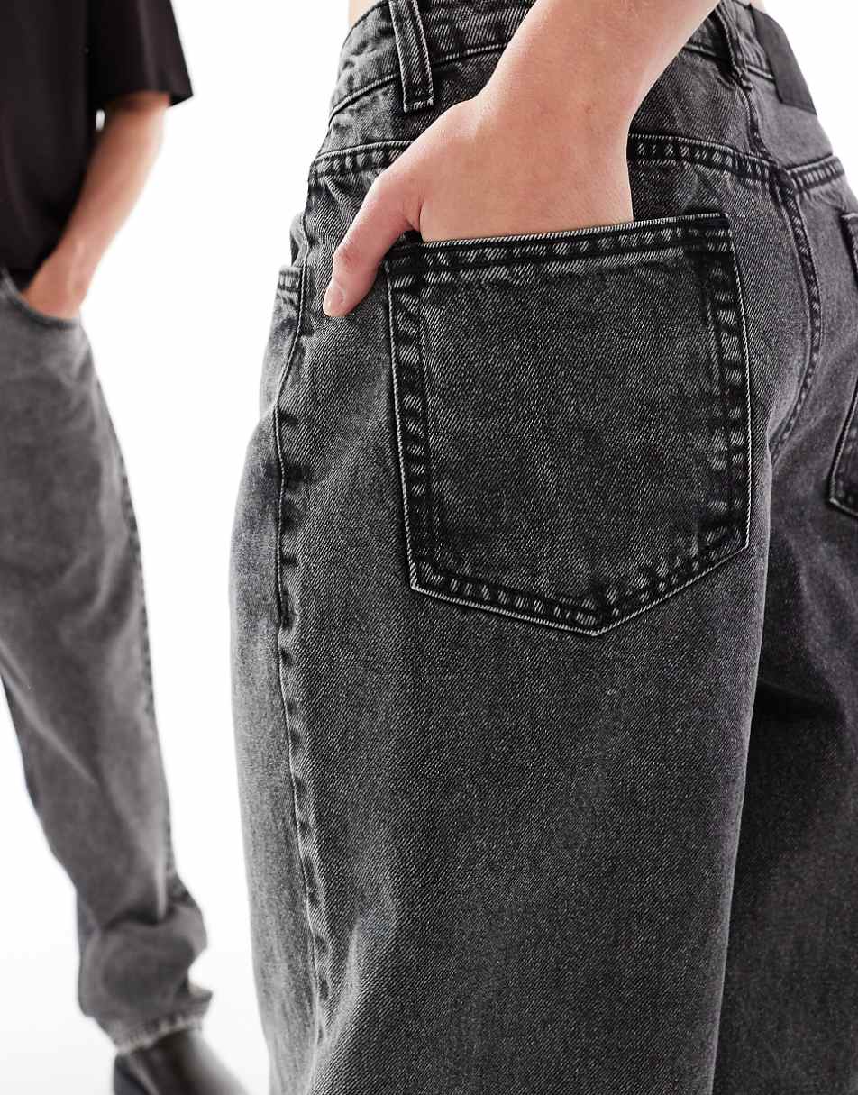 Reclaimed Vintage unisex loose fit jeans in 90s charcoal