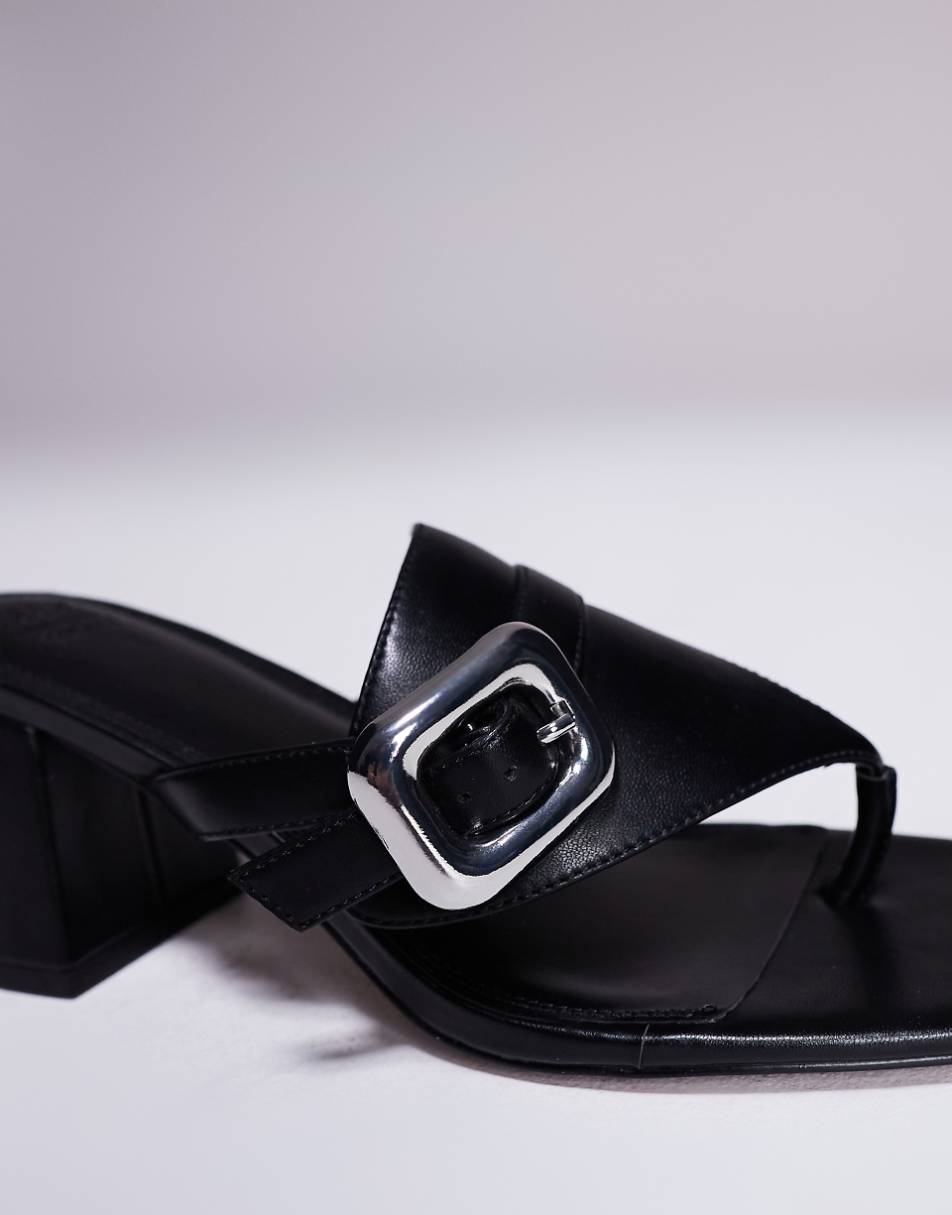 ASOS DESIGN Hickery buckle detail toe thong block heeled mid sandals in black